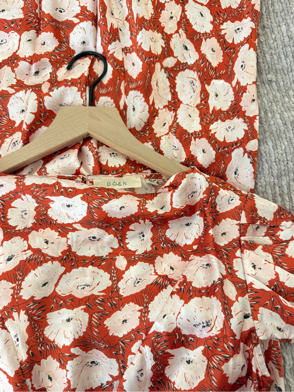 Doen Alna Dress in Rouge Fleurs D’anemine - Picture 12 of 13